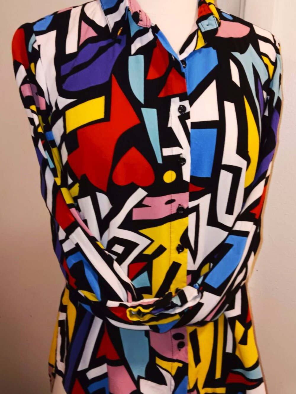 Big Dart long sleeved color block blouse. EU 42/UK 12.